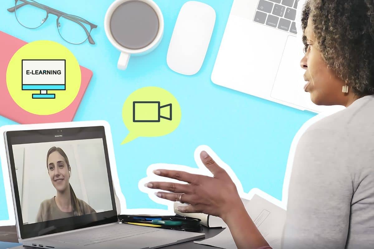 a Spanish language teacher teaching a student on Zoom